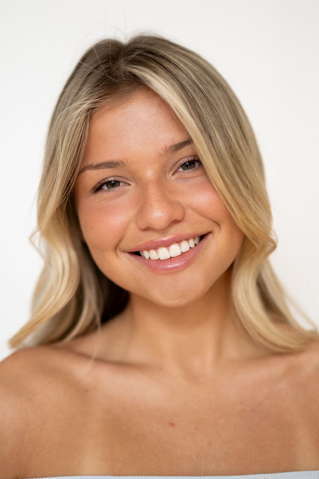 Sofia Torrado smiling